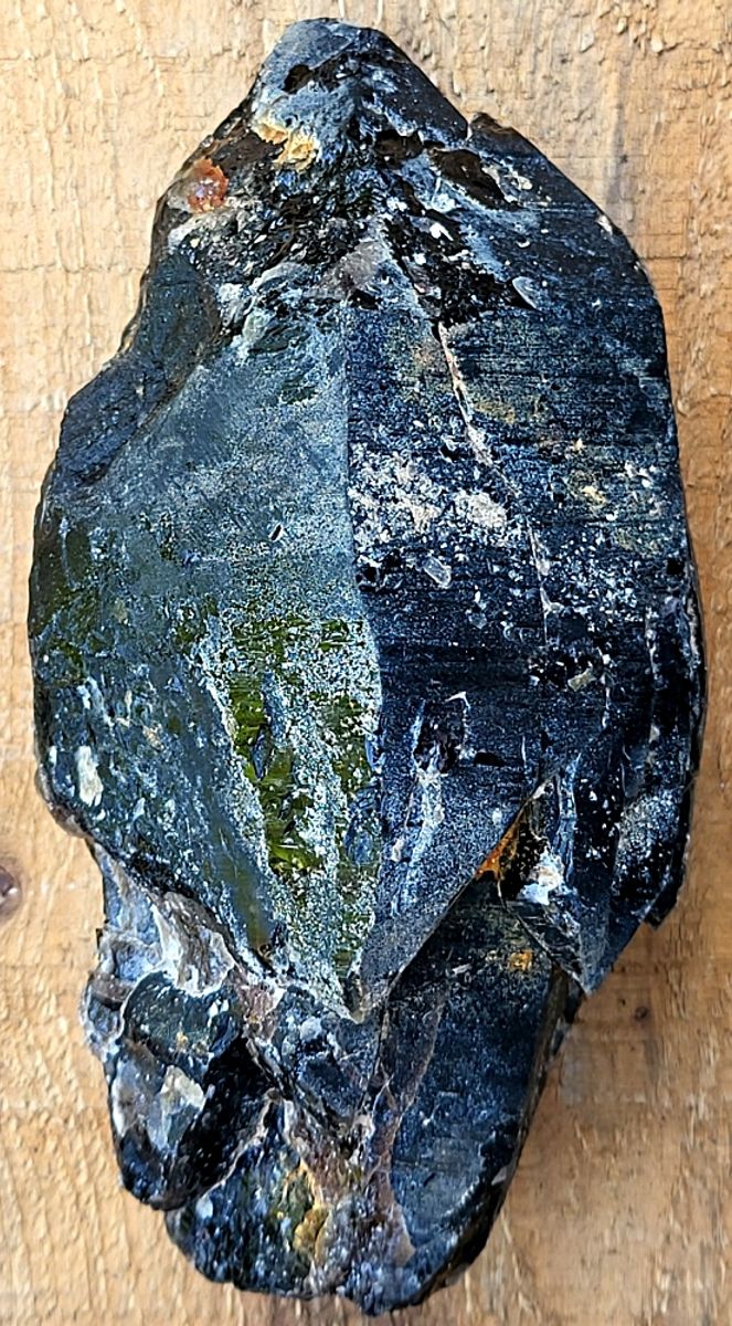 Røykkvarts/smoky quartz/morion, Vietnam