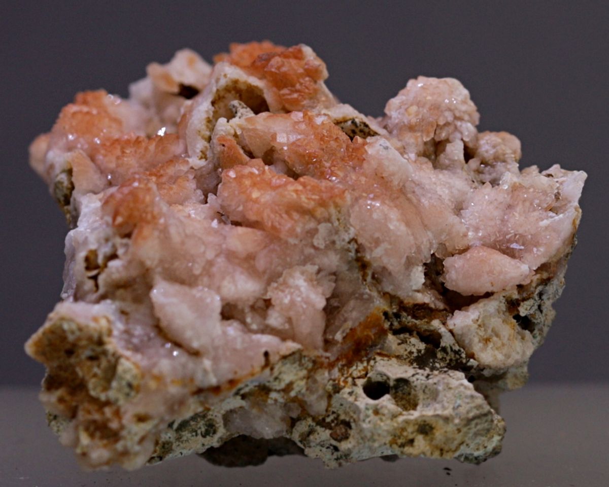 Rosa kvarts (eng. rose/pink quartz), Huancayo, Junin, Peru