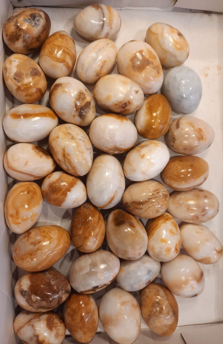 Kalkstein slipt som egg, Marokko