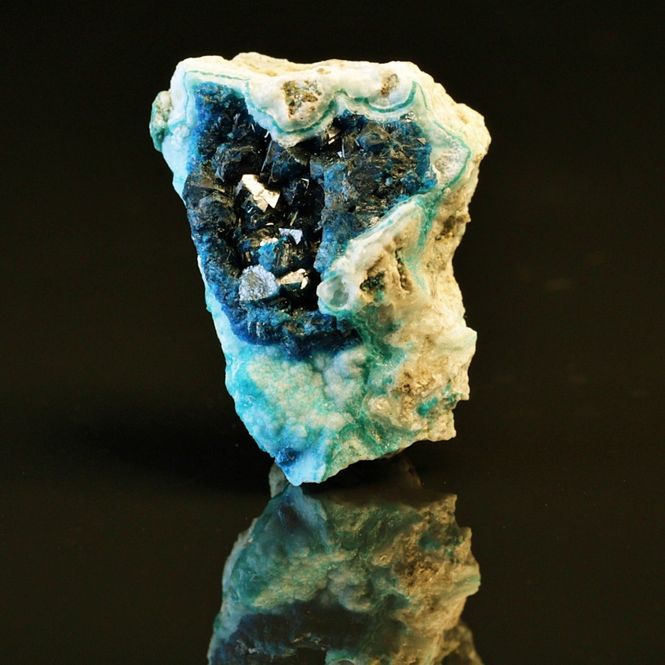 Hovedbilde Veszelyitt (sjeldent mineral)