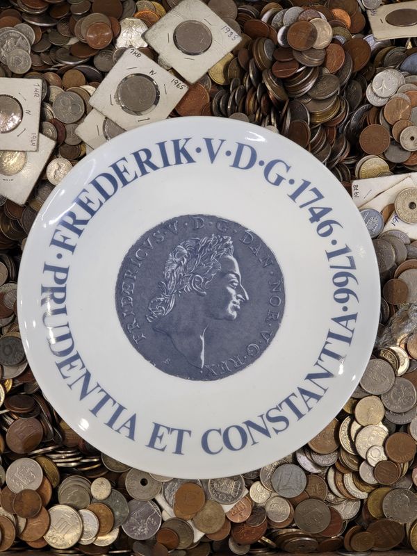 Myntplatter, svært dekorative
