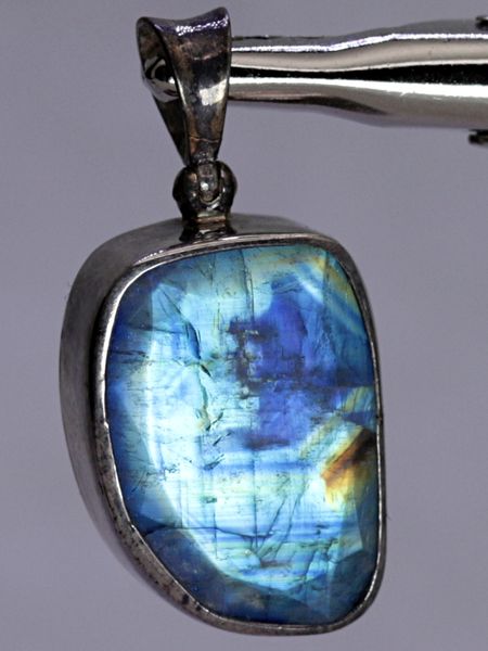 Hovedbilde Labradoritt, mørk blå, sølvanheng