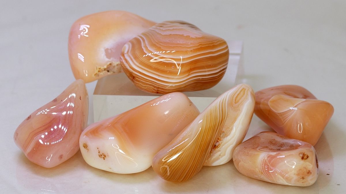 Aprikosagat (karneolagat),4,5 - 5,5 cm, tromlet