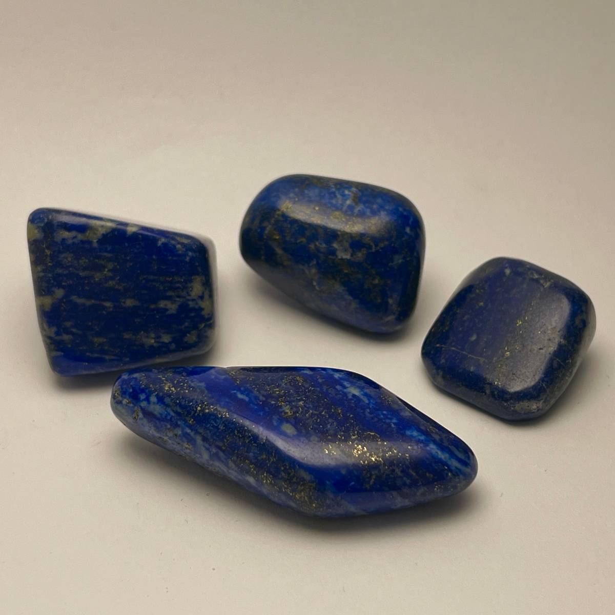 Lapis Lazuli, tromlet, 25 - 35 gram