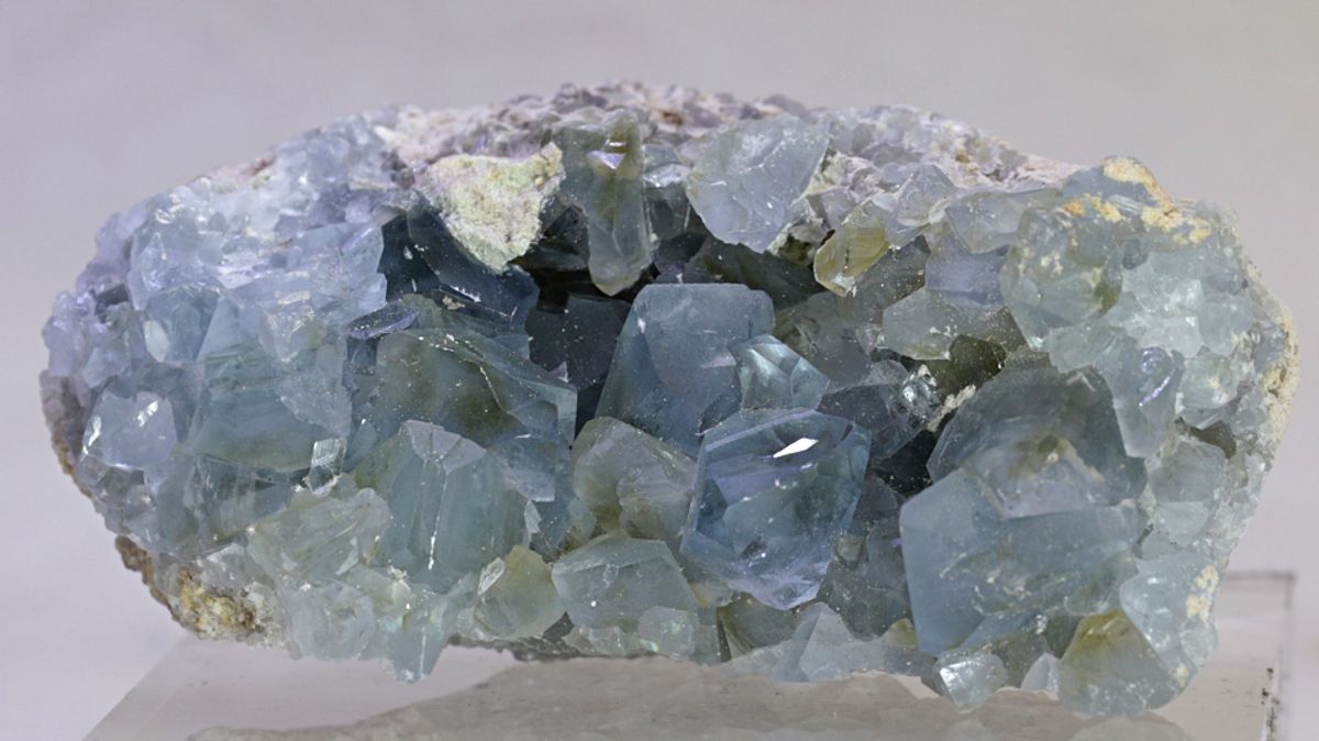 Cølestinkrystallgruppe fra Madagaskar