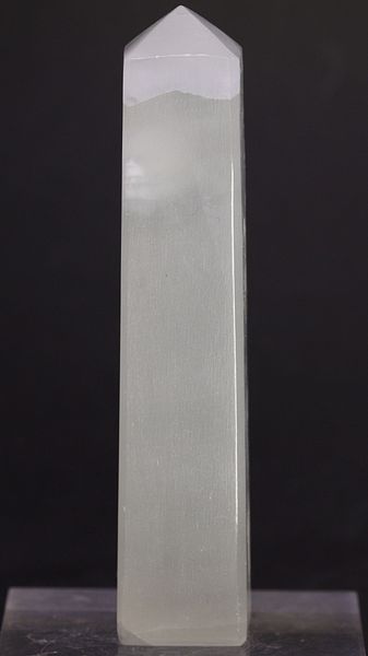 Hovedbilde Båndkalsitt, tårn, obelisk